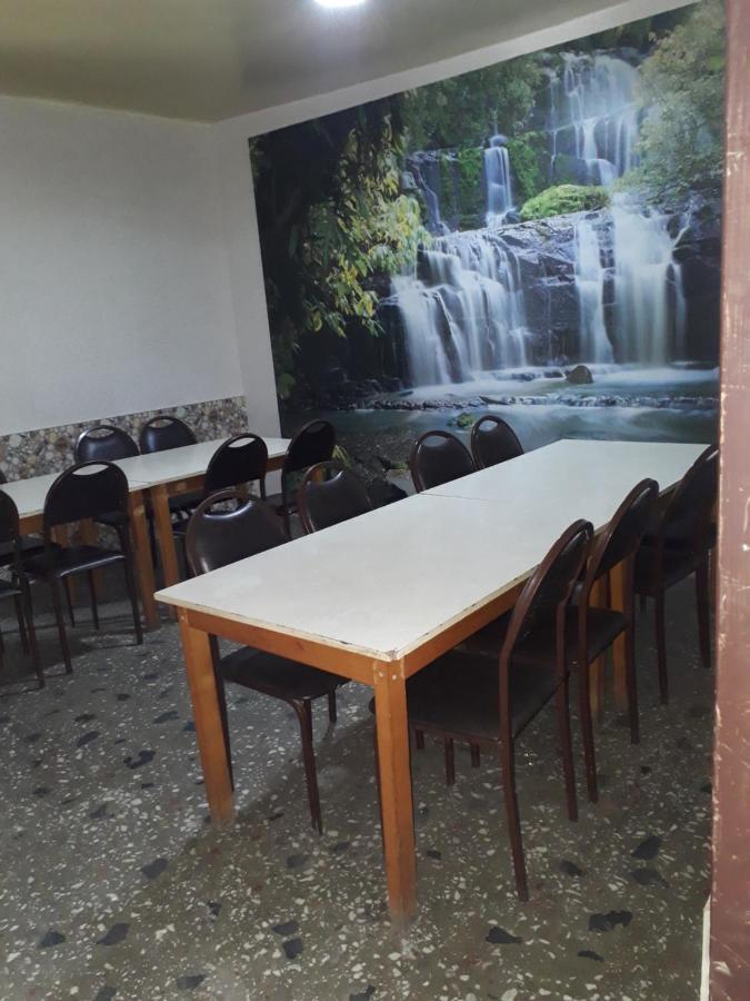 Hotel E U R O P E Kvareli Zewnętrze zdjęcie